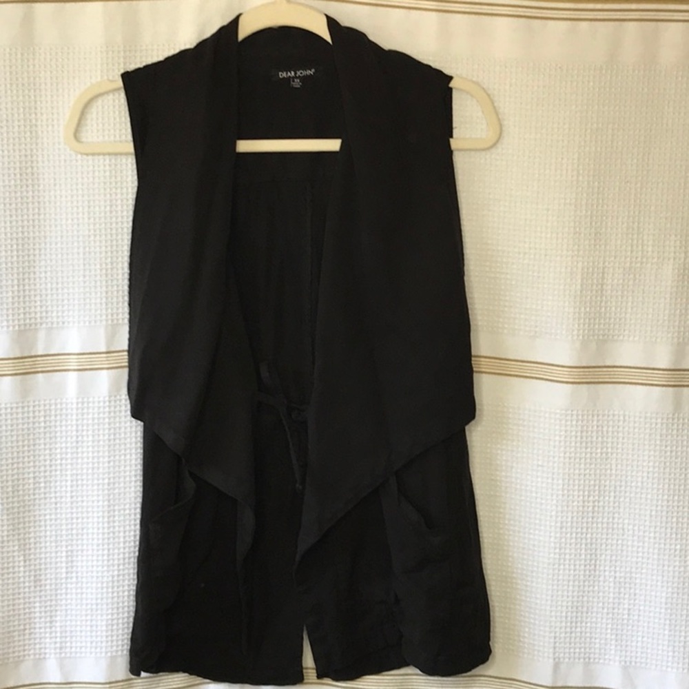 Dear John black vest with pockets and tie in front